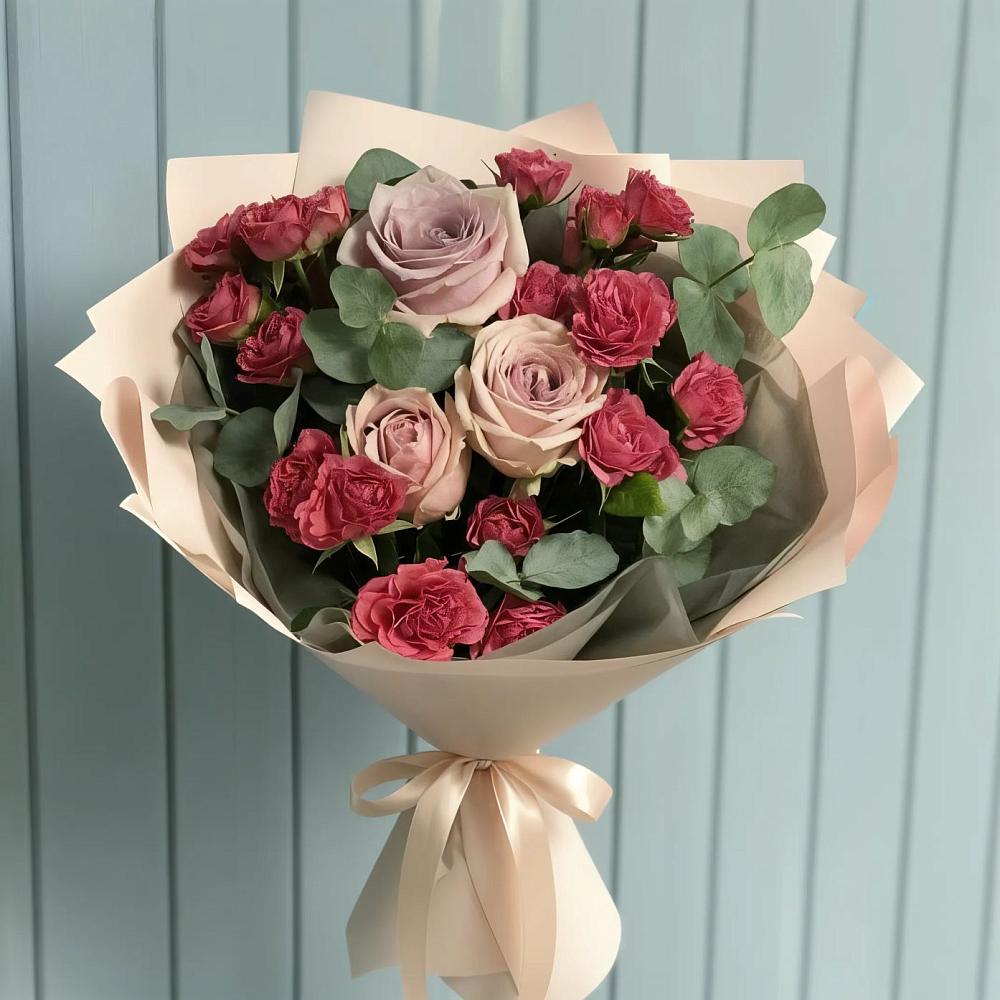 Букет цветов из: Гвоздики и Розы в Красном Логе