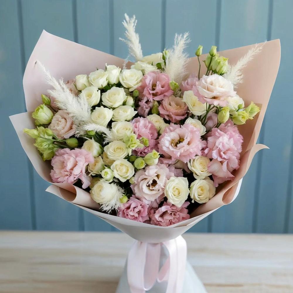 Букет цветов из: Альстромерии и Розы в Красном Логе