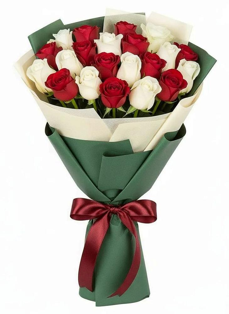 Букет Микс из красных и белых роз в Красном Логе