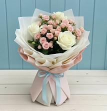 Букет цветов из:  Розы в Красном Логе