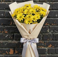 Букет цветов из:  Хризантемы в Красном Логе