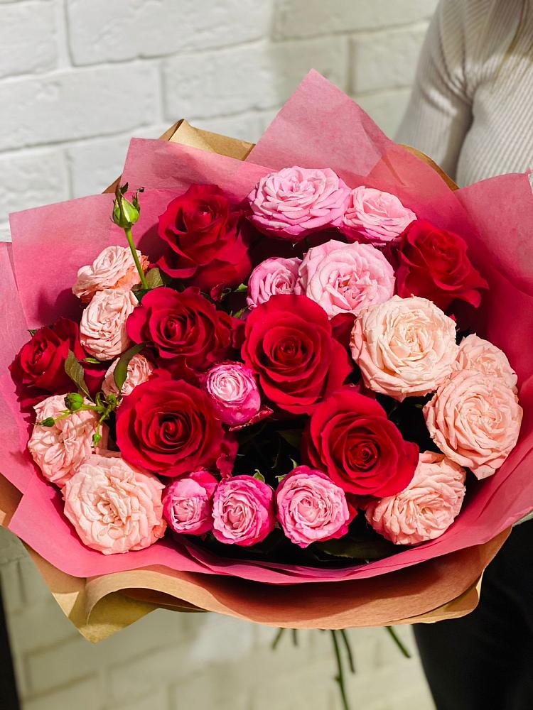 Букет цветов из: Розы в Красном Логе