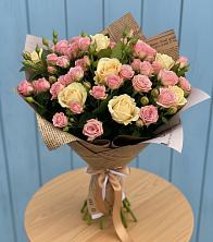 Букет цветов из:  Розы в Красном Логе