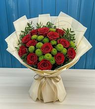 Букет цветов из:  Розы и Хризантемы в Красном Логе