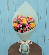 Букет цветов из:  Розы в Красном Логе