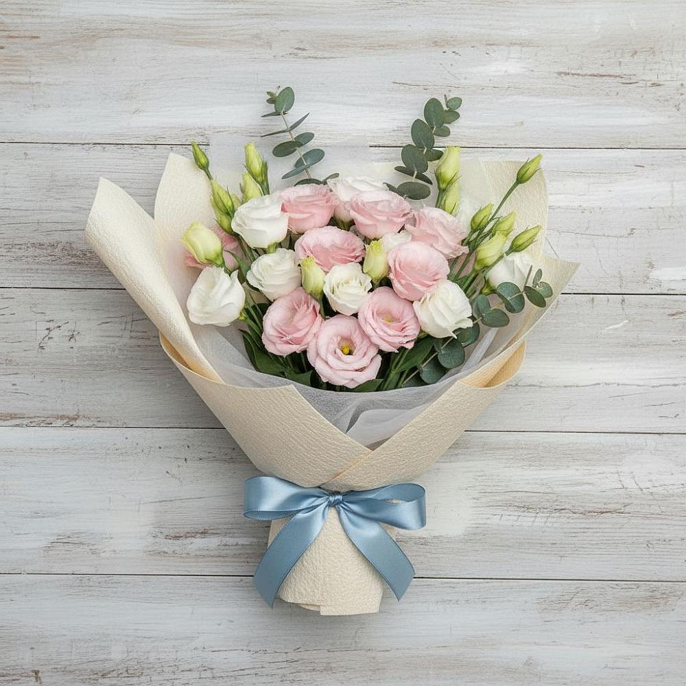 Букет цветов из: Лизиантусы в Красном Логе